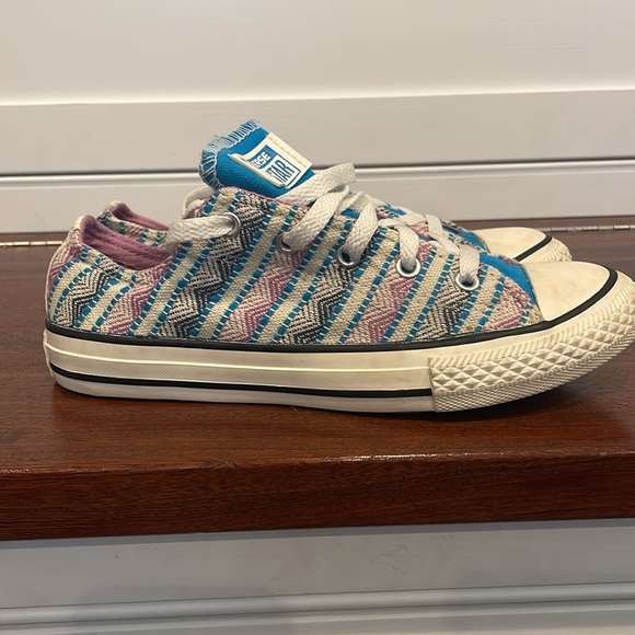 Converse Junior All Star Ox Tribal Girls Canvas Shoes, size 4 - Picture 6 of 8